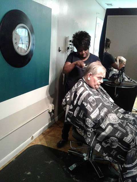 Jacquiecuts Jacquiecuts